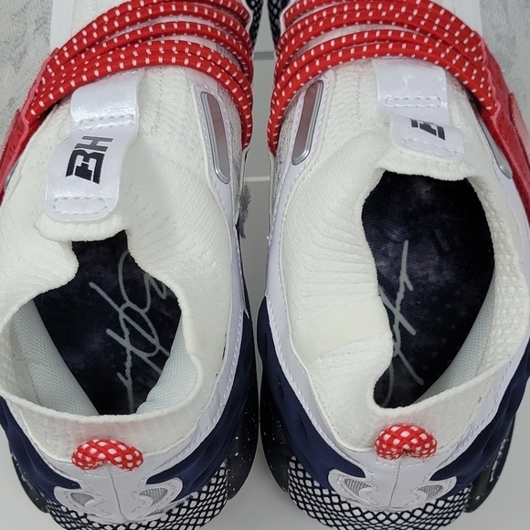 Under Armour Harper 8 Low USA ST Baseball White Navy 3026590 100 Men Size 7 New